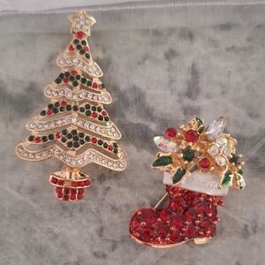 Festive Christmas Tree and Boot Brooch Set